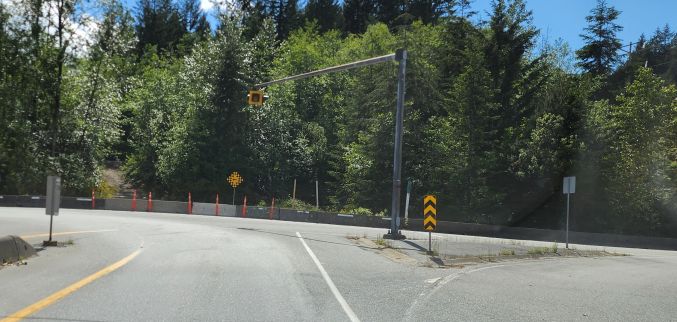 Dead end road; better go left! Dead end road; better go left